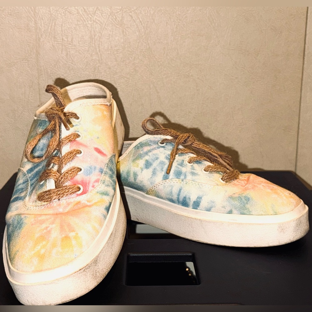 Colorful Tie-Dye Canvas Slip-On Tennis Shoes 👟 Sneakers 9.5